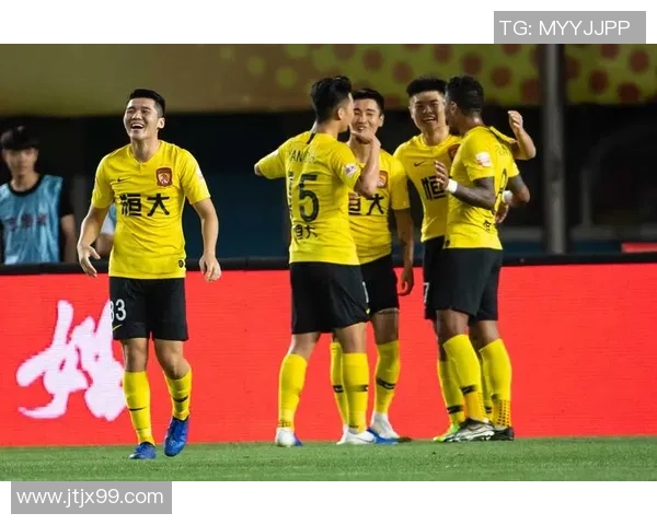 广州恒大与河南建业激战正酣直播频道及精彩瞬间全解析