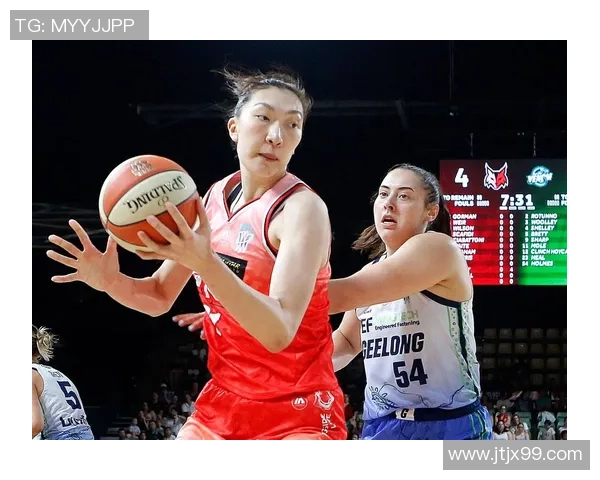 山猫预热韩旭场次!2.07米女篮主力直言最终一搏:会测验决赛扣篮